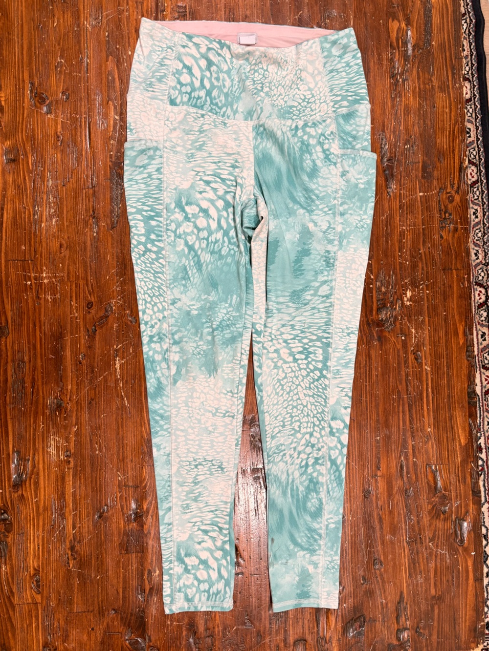 Chico's Zenergy Aqua Tie-Dye Leggings size 8/10